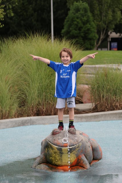 William's birthday @ Crossroads, 8/6
(Click on the picture for the full-size version)