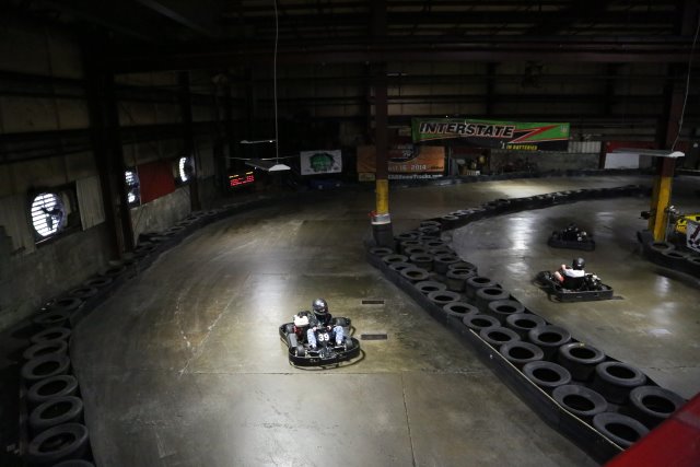 Robert's birthday 03/26
(Click on the picture for the full-size version)