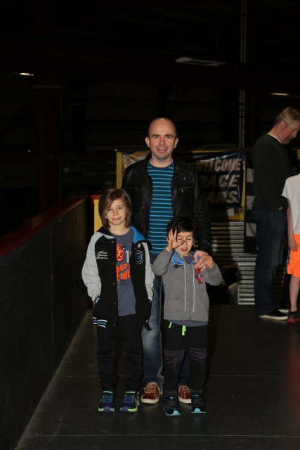 Robert's birthday 03/26
(Click on the picture for the full-size version)