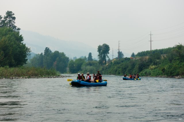 Rafting Wenatchee River
(Click on the picture for the full-size version)