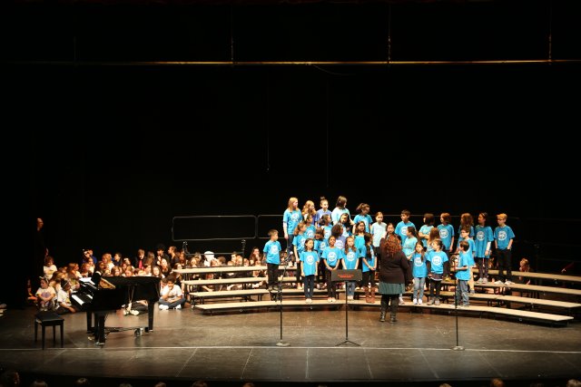 Alin Constantin's Photography - Vlad choir recital 03/20
(Click on the picture for the full-size version)
