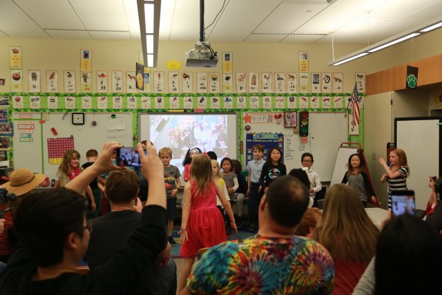 Radu graduation, 6/20
(Click on the picture for the full-size version)